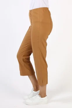 Acrobat 7/8 Pant In Toffee By Verge