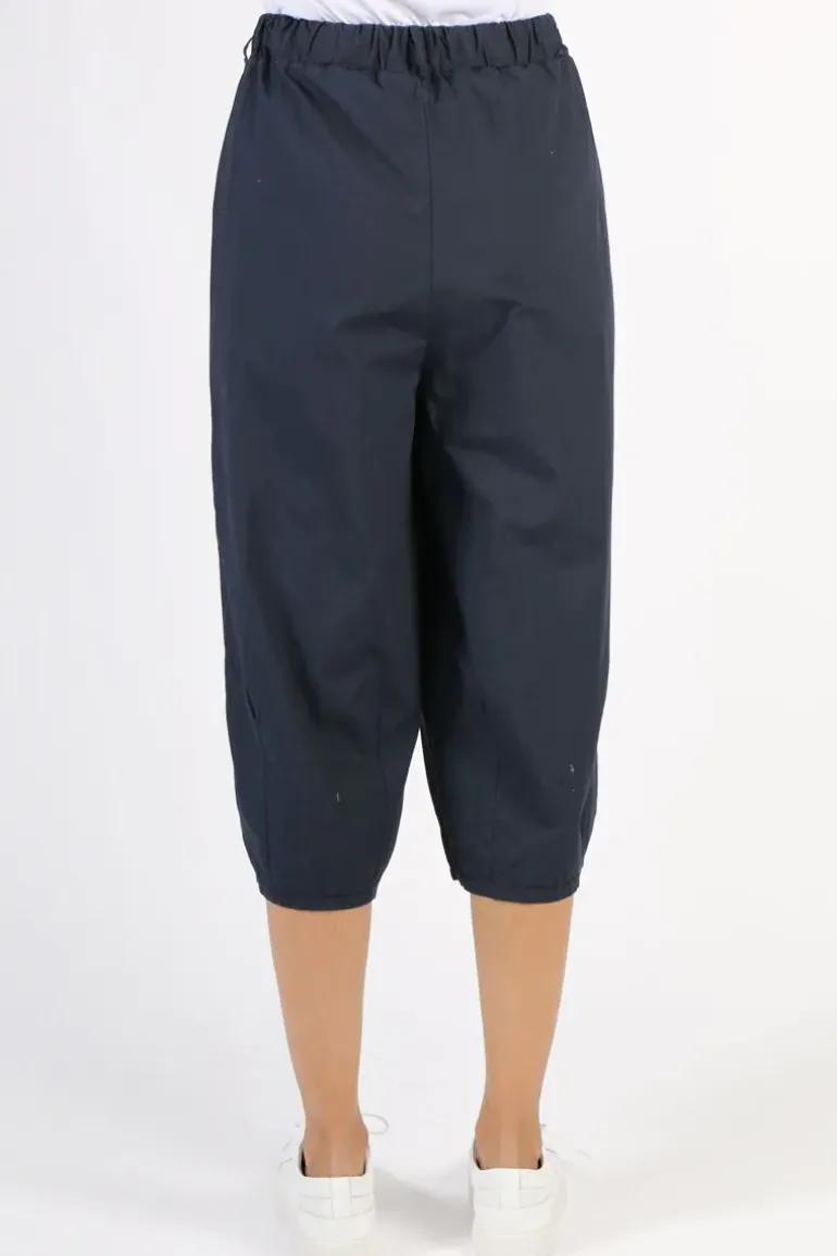 Amici Wide Leg Culotte Pants In Navy