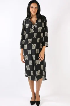 Anupamaa Roma Block Dress In Black