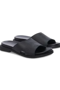 Arche Makuzi Sandal In Black