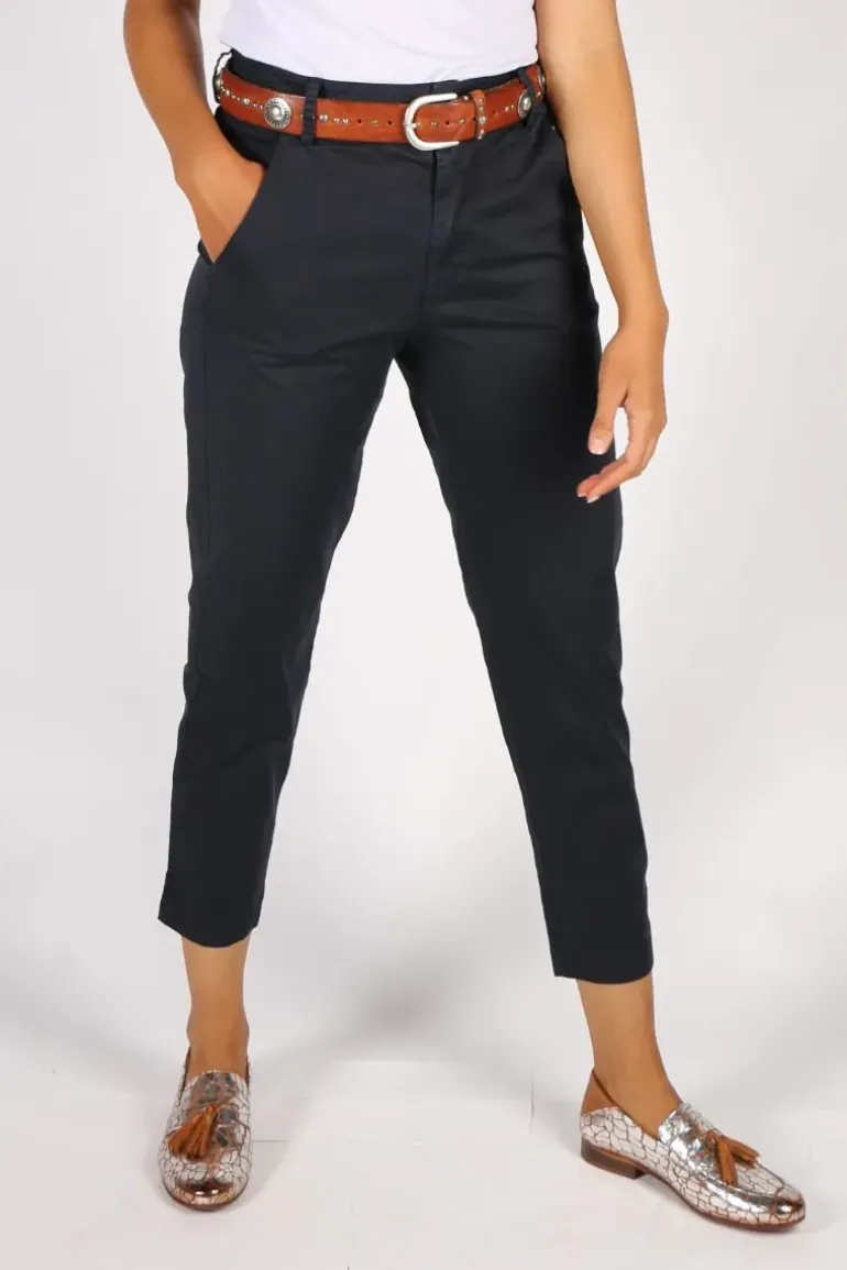 Baci Chinos In Navy