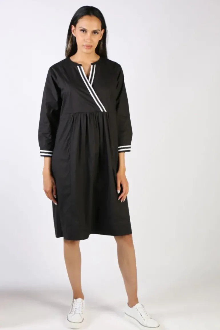 Bagruu Tikka Dress In Black