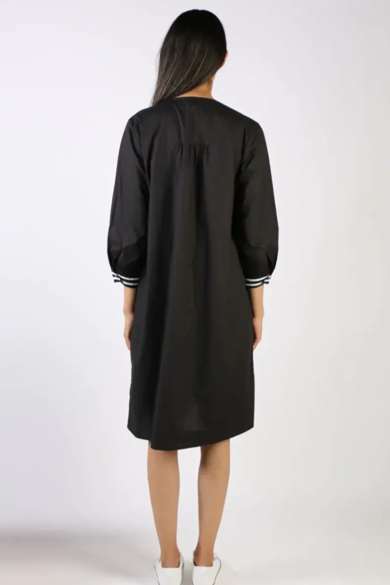 Bagruu Tikka Dress In Black