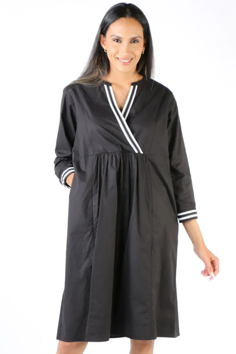 Bagruu Tikka Dress In Black