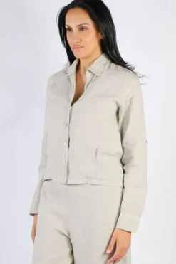 Blueberry Cropped Classic Shirt In Beige