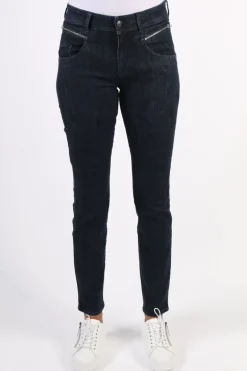 Brax Shakira 71 Jean In Denim