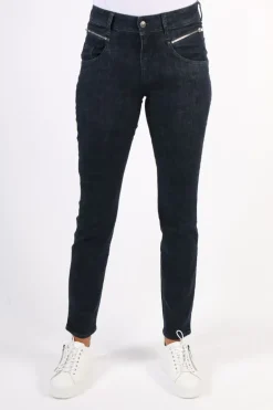 Brax Shakira 71 Jean In Denim
