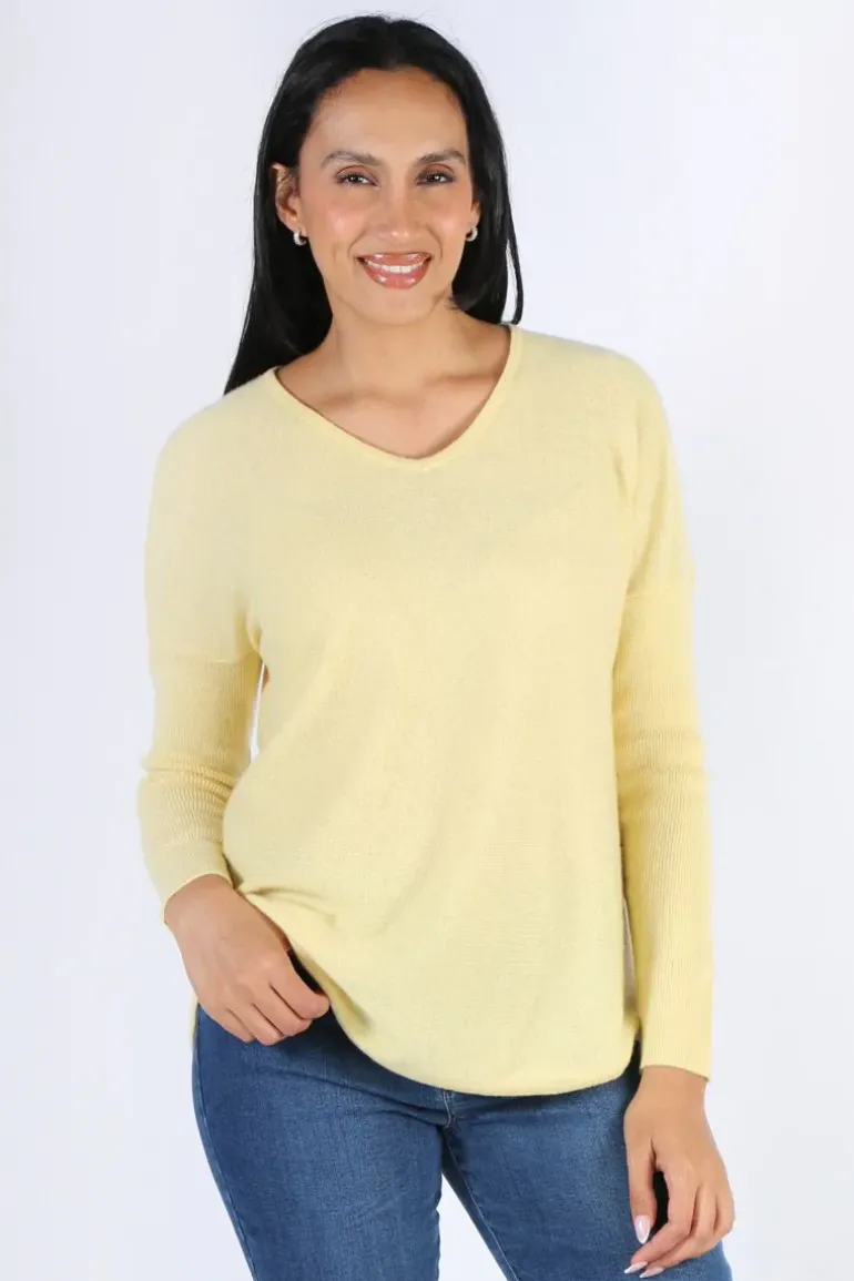 Bridge And Lord Queen Sophia Jumper In Yellow