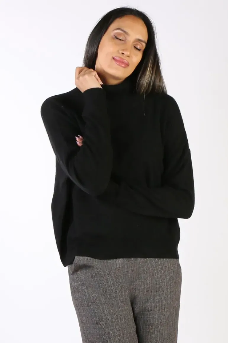 C & Co Classic Polo Jumper In Black