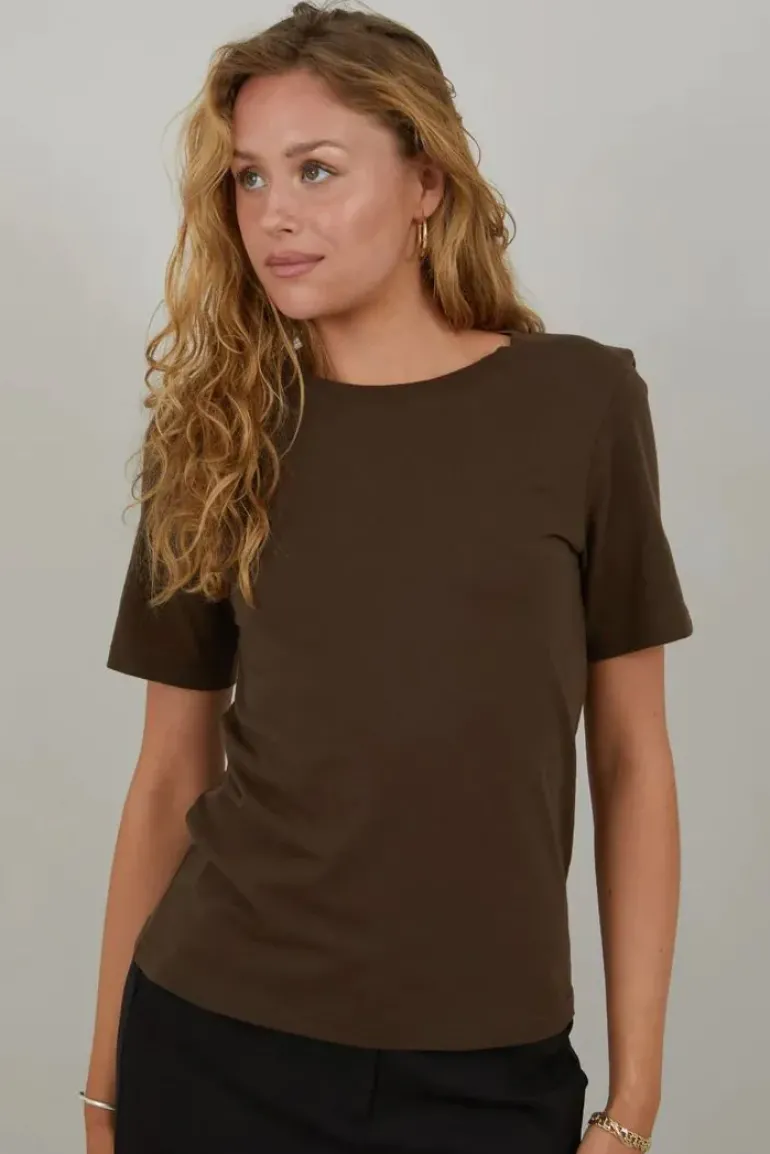 CC Heart Regular Tee In Coffee