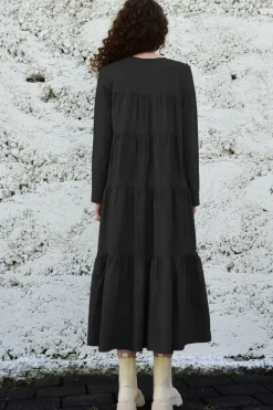 Curate Too Easy Dress In Black