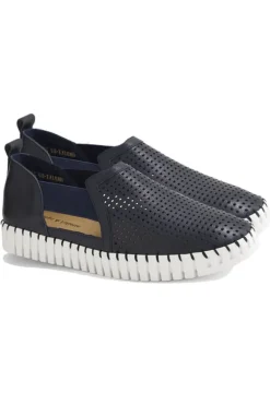 Django And Juliette Habiki Shoe In Navy