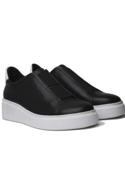 Django And Juliette Yales Sneaker In Black