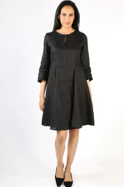 Foil My Flare Lady Dress In Black