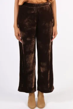 Foil Plush Money Velvet Wide Leg Pant In Chocolate