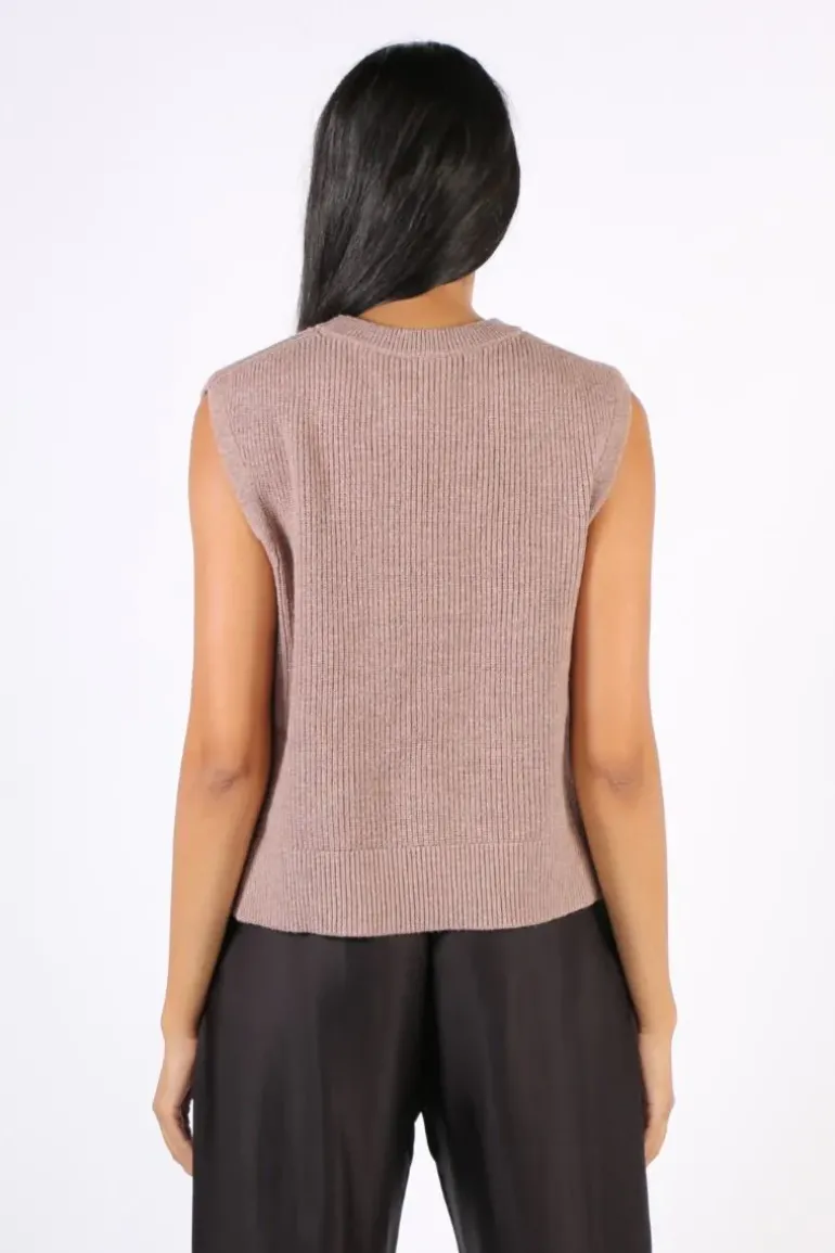Foil Pop Quiz Vest In Biscuit