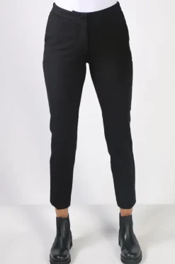 Foil Straight & Narrow Trouser In Black