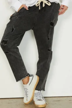 Hammill & Co Distressed Jean In Black