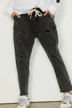 Hammill & Co Distressed Jean In Black