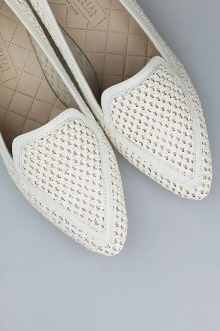 Hispanitas Mocsian Adel Flat In Cream