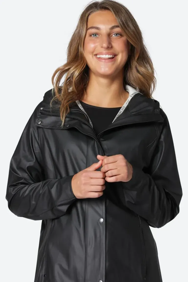 Ilse Jacobsen Classic Raincoat In Black