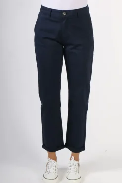 Indi & Cold Straight Chino In Navy