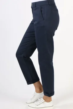 Indi & Cold Straight Chino In Navy