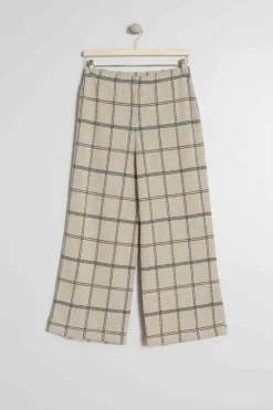 Indi And Cold James Cropped Pant In Beige