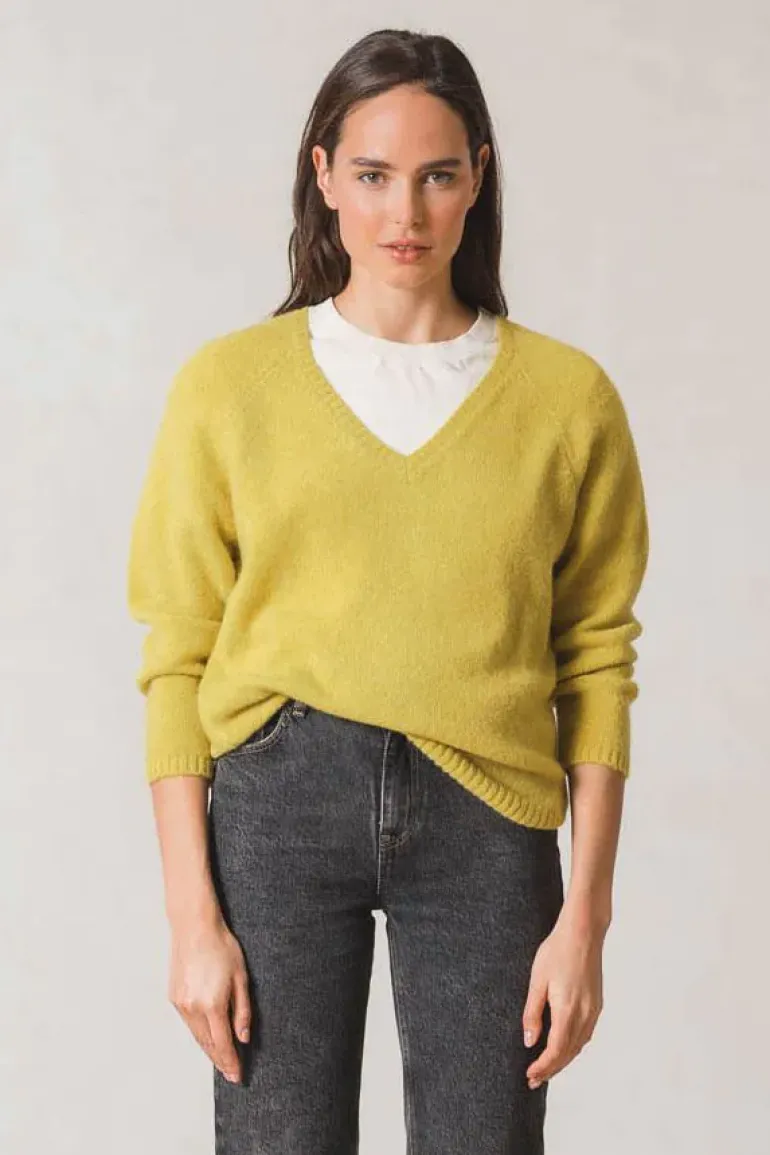 Indi And Cold V Neck Jumper In Lime