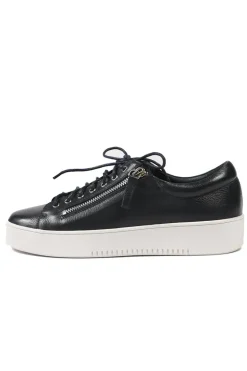 Laila Sneaker By Django & Juliette In Navy