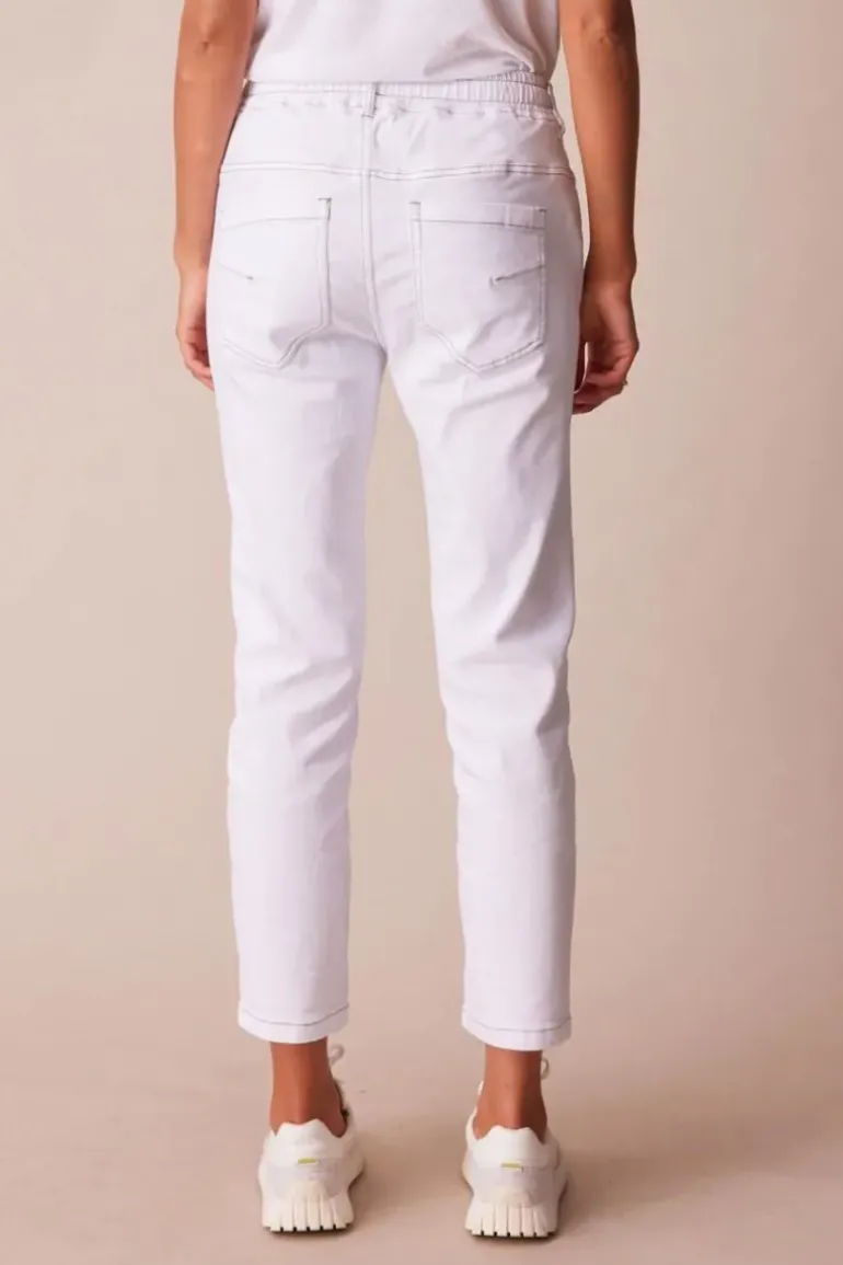 Lania Boyfriend Jean In White