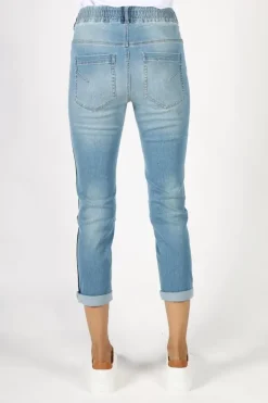 Lania Boyfriend Jean In Wash
