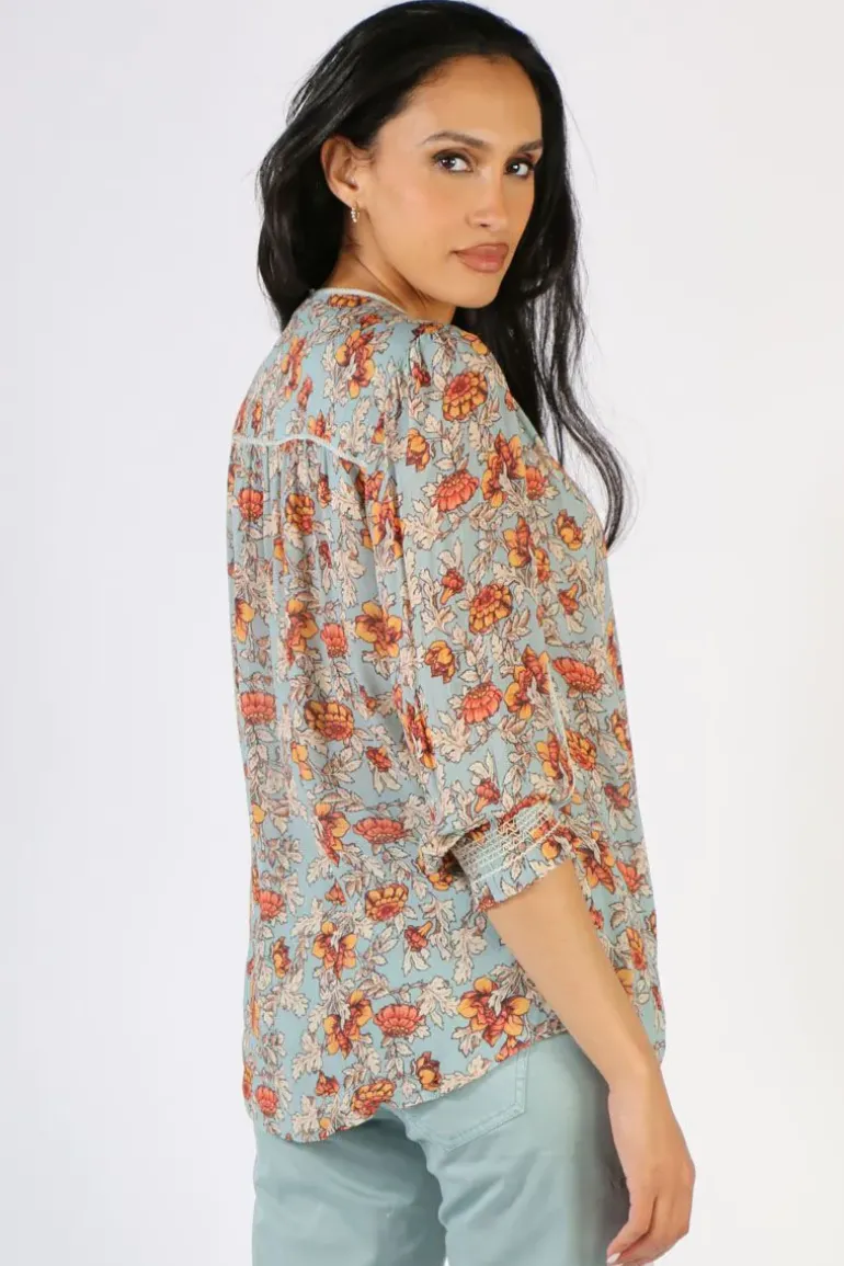 Lania Floral Holly Top In Sea