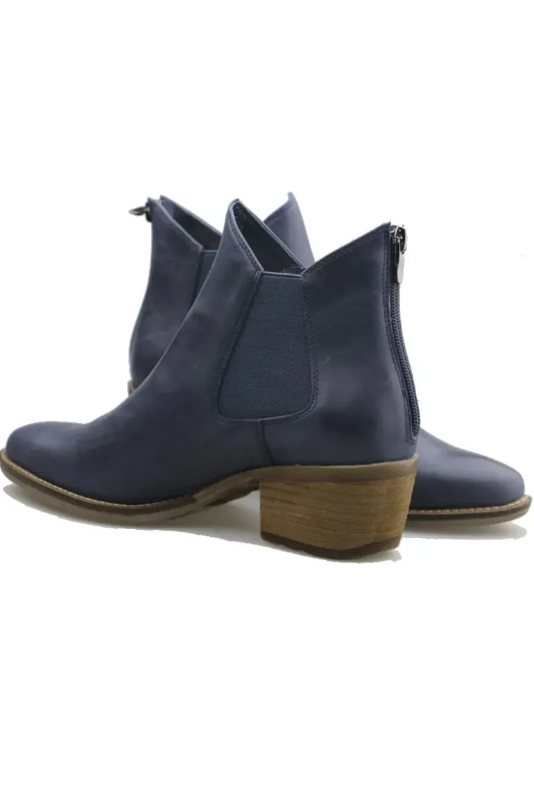Layden Boots By Django & Juliette In Navy