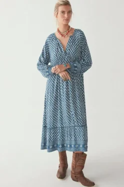 Maison Hotel Antonia Dress In Blue