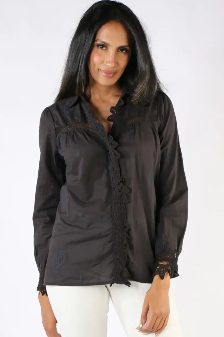 Maison Hotel Eolia Shirt In Black