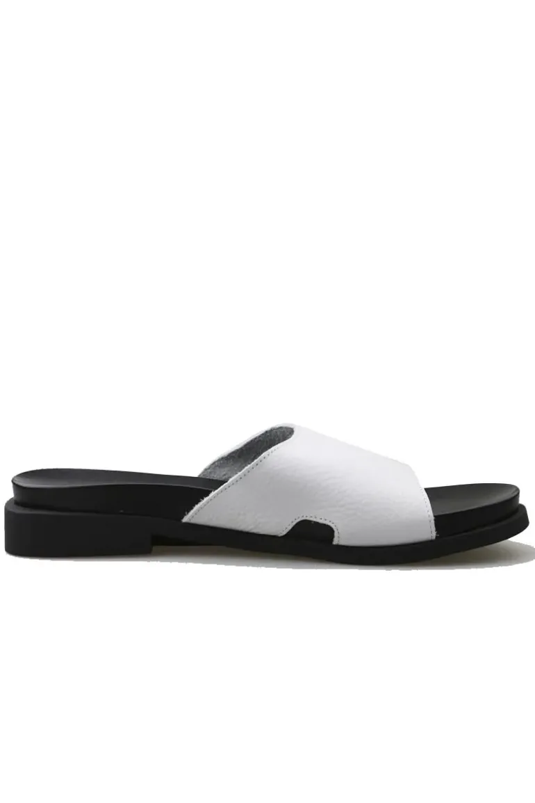 Makuzi Sandal By Arche In White