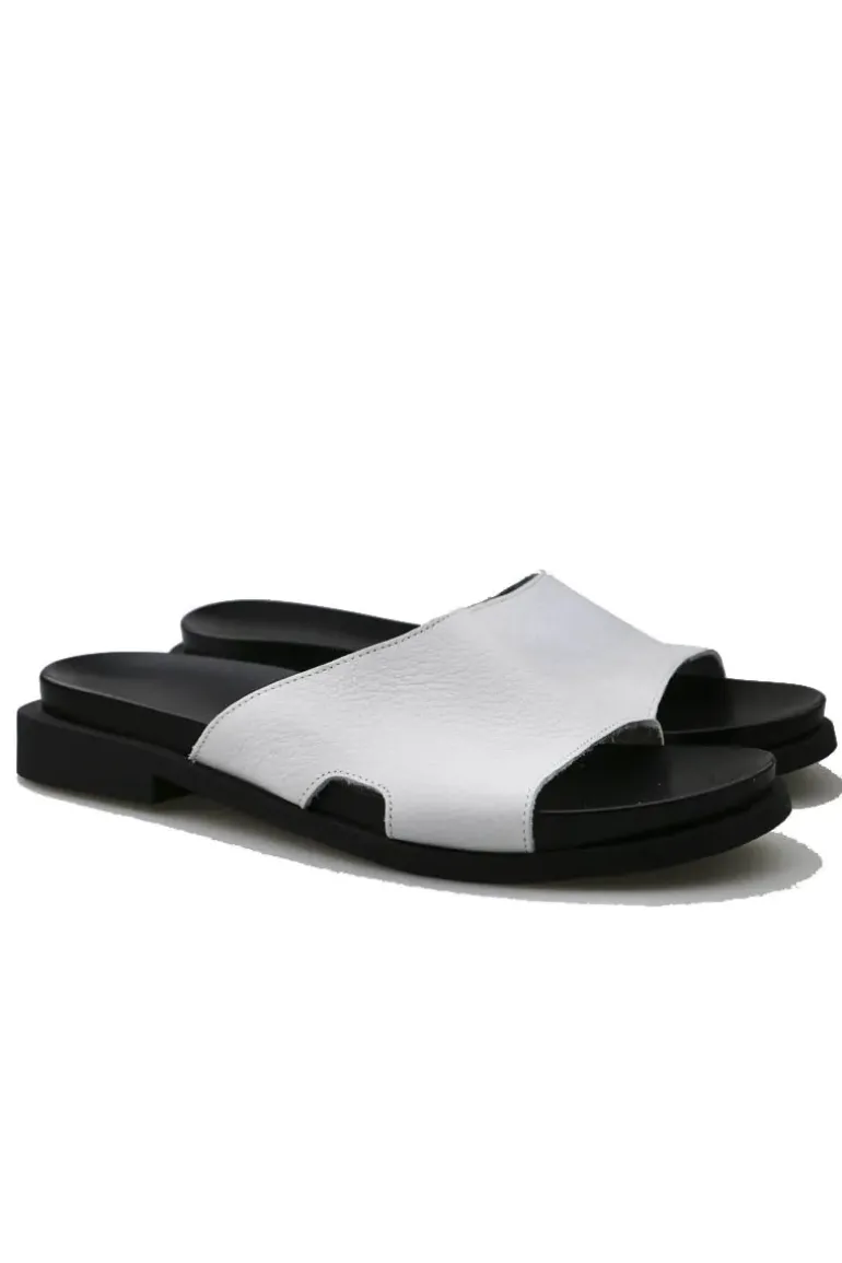 Makuzi Sandal By Arche In White