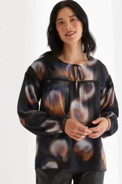 Marco Polo Long Sleeve Gathered Shirt In Print