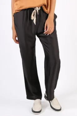 Me369 Demi Pant In Black