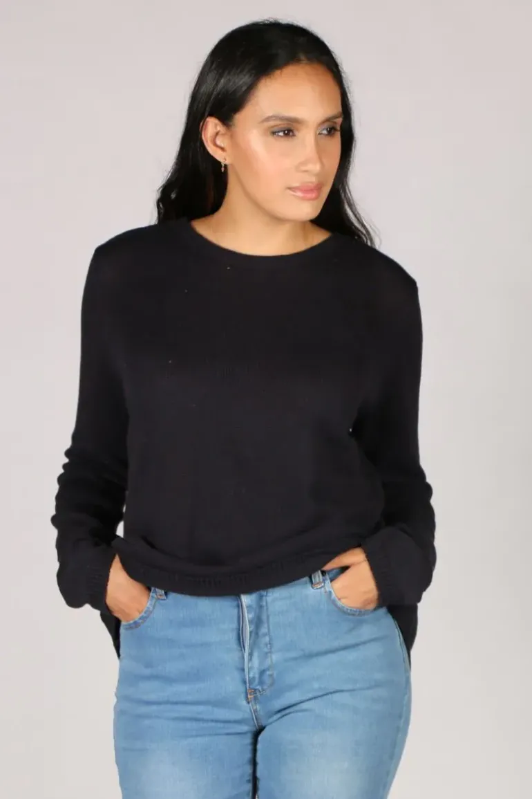 Naturals Pocket Jumper In Navy