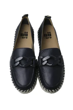 Neo By Nu Ziza Flat Chain Loafer In Marine