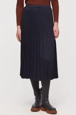 Nice Things Pleat Skirt In Navy