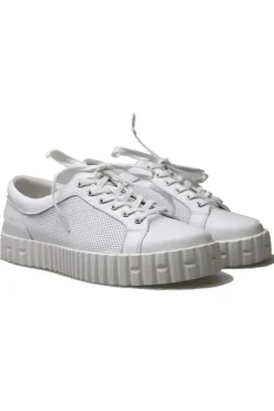Osaac Sneaker By Django & Juliette In White