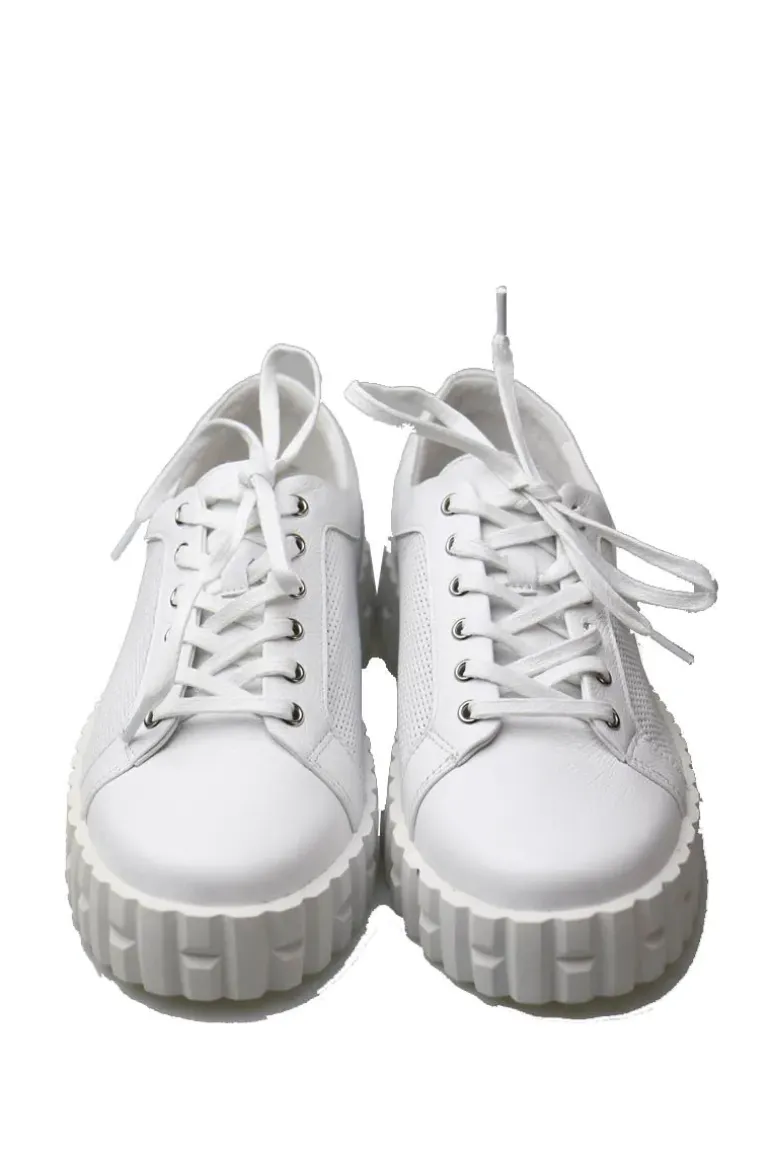 Osaac Sneaker By Django & Juliette In White