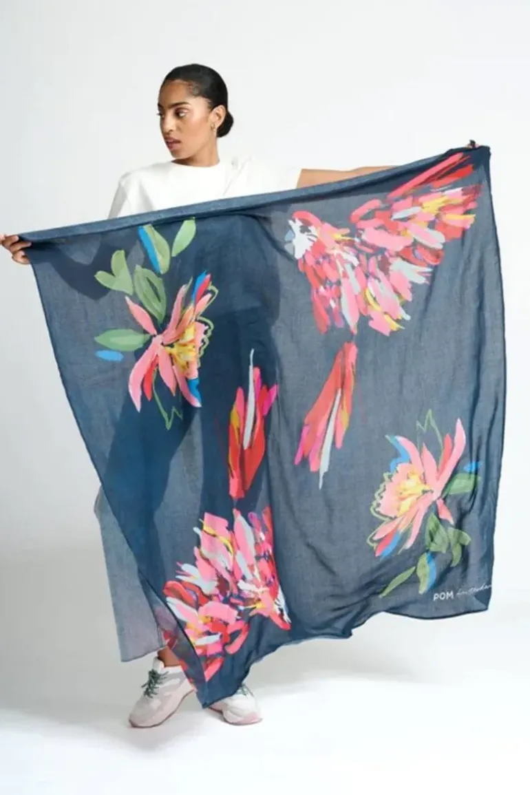 POM Expressive Parrot Shawl