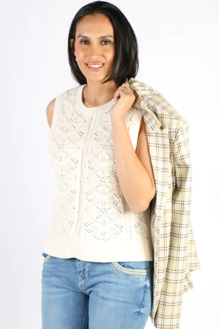 Seasalt Doe Path Knitted Vest In Chalk