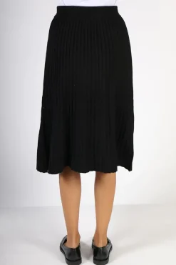 Spanner Pleated Skirt In Black