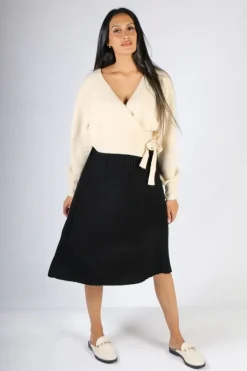 Spanner Pleated Skirt In Black