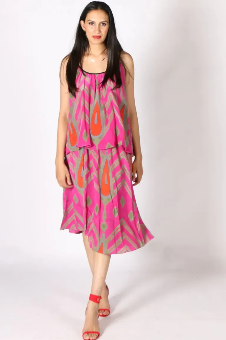 Teardrop Skirt By Anupamaa In Fuchsia